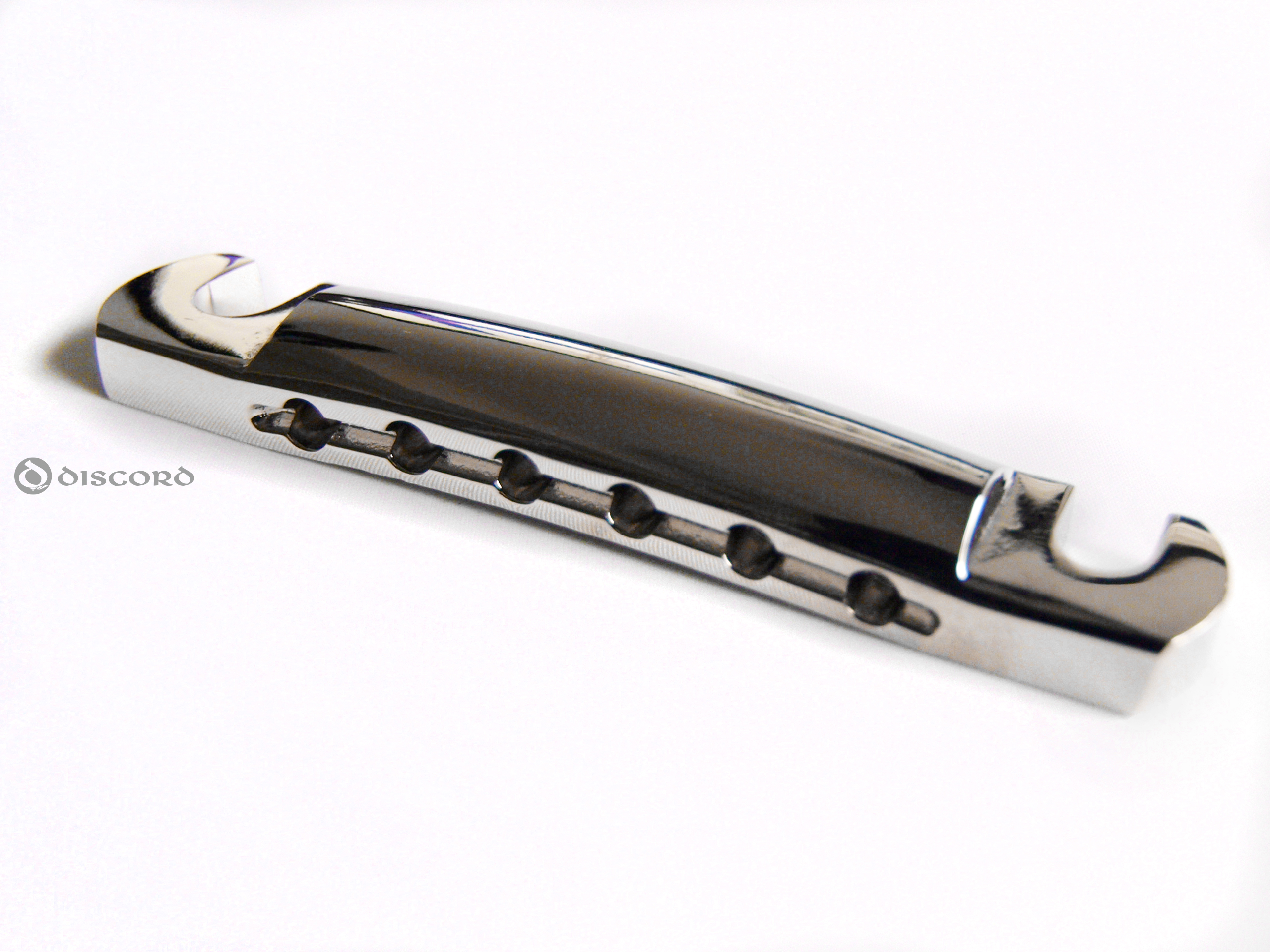 DISCORD 60's STYLE ALUMINIUM TAILPIECE NICKEL メーカー仕様詳細